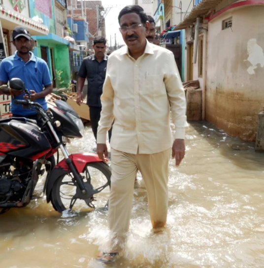 Review on floods issue